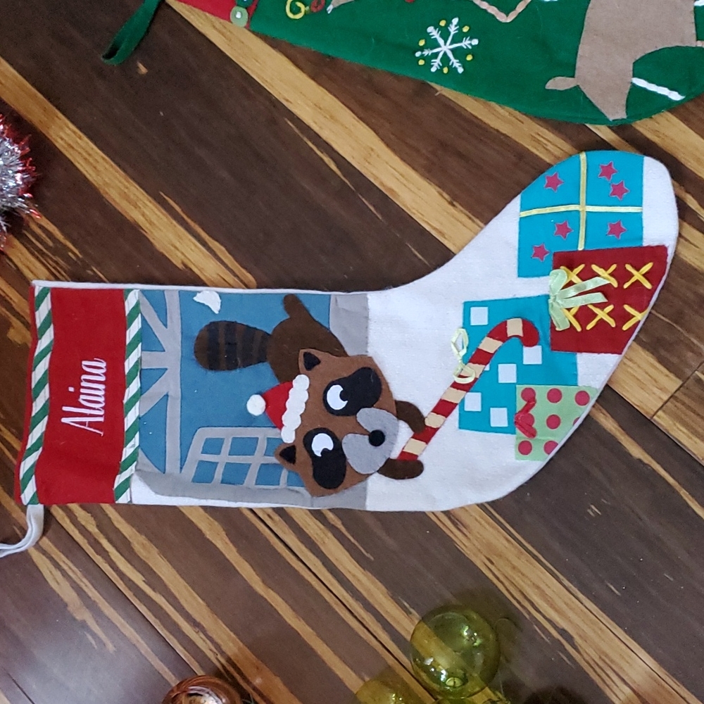 Stockings - Picture 2 of 7